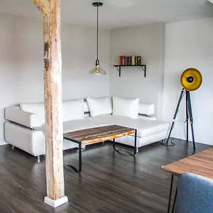 Exklusive 2 Zi. Dachgeschosswohnung In Lage! , Bremen Deutschland
